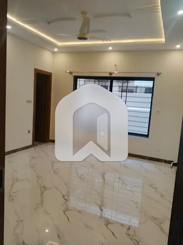 7 Marla Double Story For Rent In Jinnah Garden Near To Pwd Sirf Ak Call Janab Saif Khan