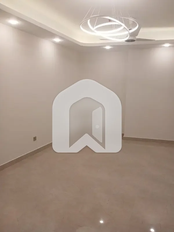 2-Bed Semi-Furnished Apartment Available for Rent in Gulberg Islamabad, featuring a prime location, comfortable living space, and underground parking. Ideal for family living., photo 12