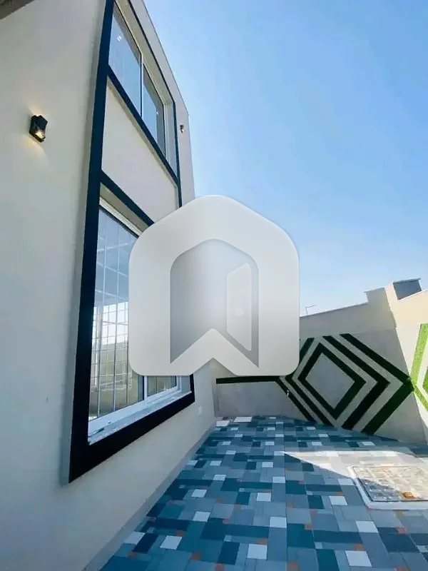 1 Kanal Luxury Designer House Ground Portion Available For Rent Bijli Separate meter water bor, photo 9