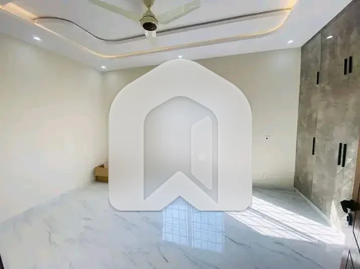1 Kanal Luxury Designer House Ground Portion Available For Rent Bijli Separate meter water bor, photo 7