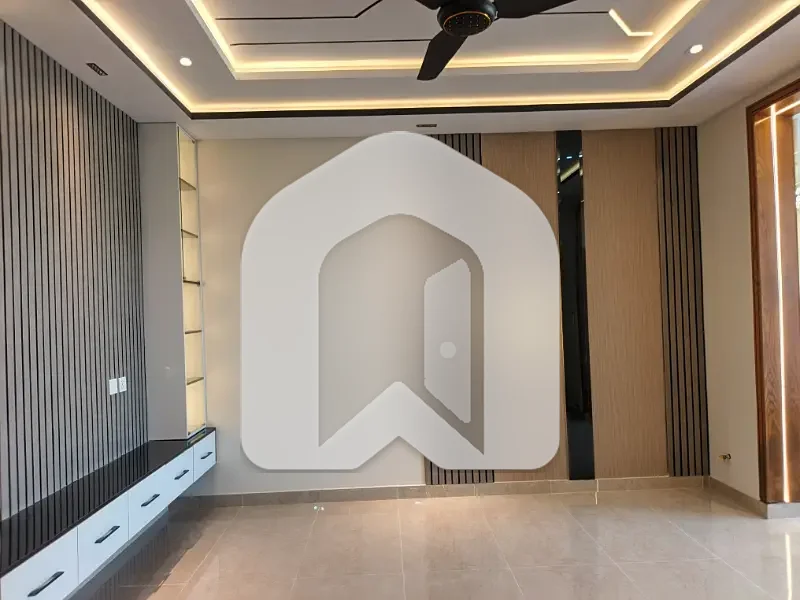 GULBERG RESIDENCIA 7M FULL HOUSE FOR RENT, photo 6