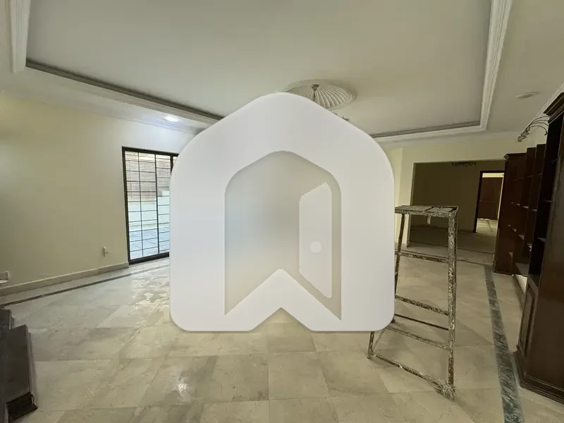 2 Kanal House For Rent In F-8 On Prime Location, photo 10