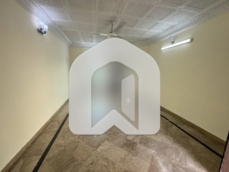 2 Kanal House For Rent In F-8 On Prime Location, photo 6