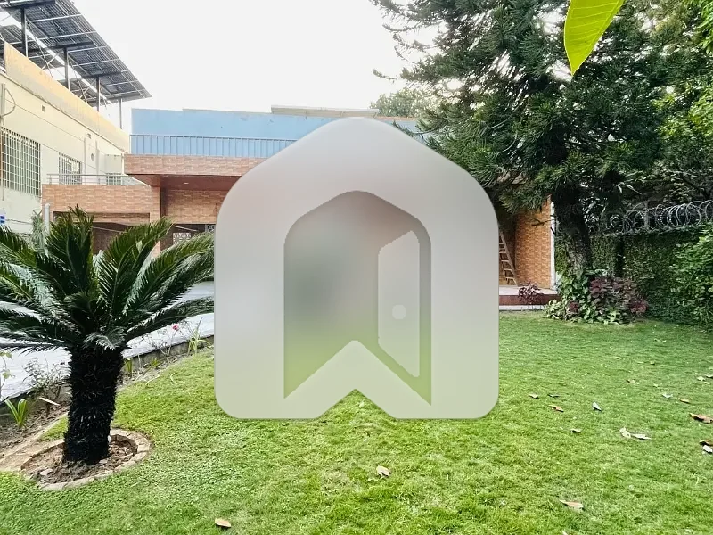 Luxurious House On Prime Location Available For Rent In Islamabad Pakistan.