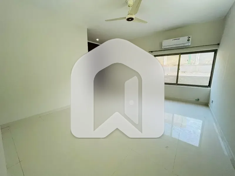 Luxury House Front Back Garden On Prime Location Available For Rent In Islamabad, photo 17