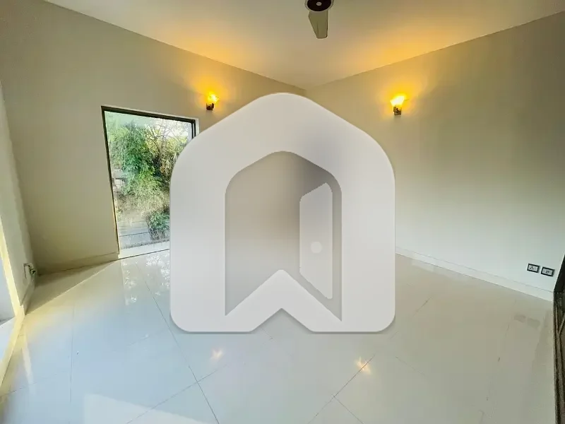 Luxury House Front Back Garden On Prime Location Available For Rent In Islamabad, photo 15