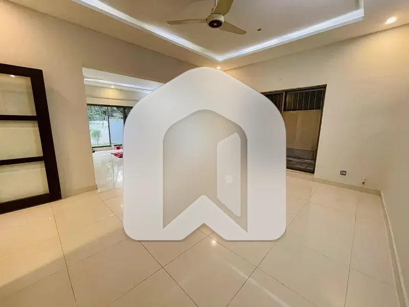 Luxury House Front Back Garden On Prime Location Available For Rent In Islamabad, photo 9