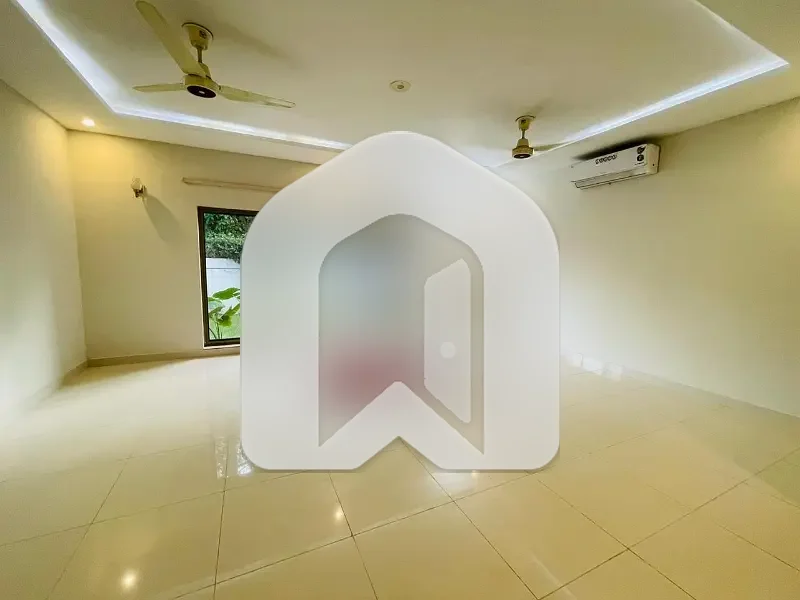 Luxury House Front Back Garden On Prime Location Available For Rent In Islamabad, photo 10