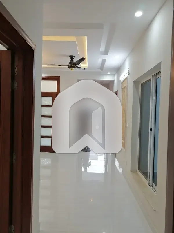 Beautiful Brand New House For Rent, photo 13