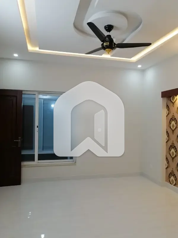 Beautiful Brand New House For Rent, photo 12